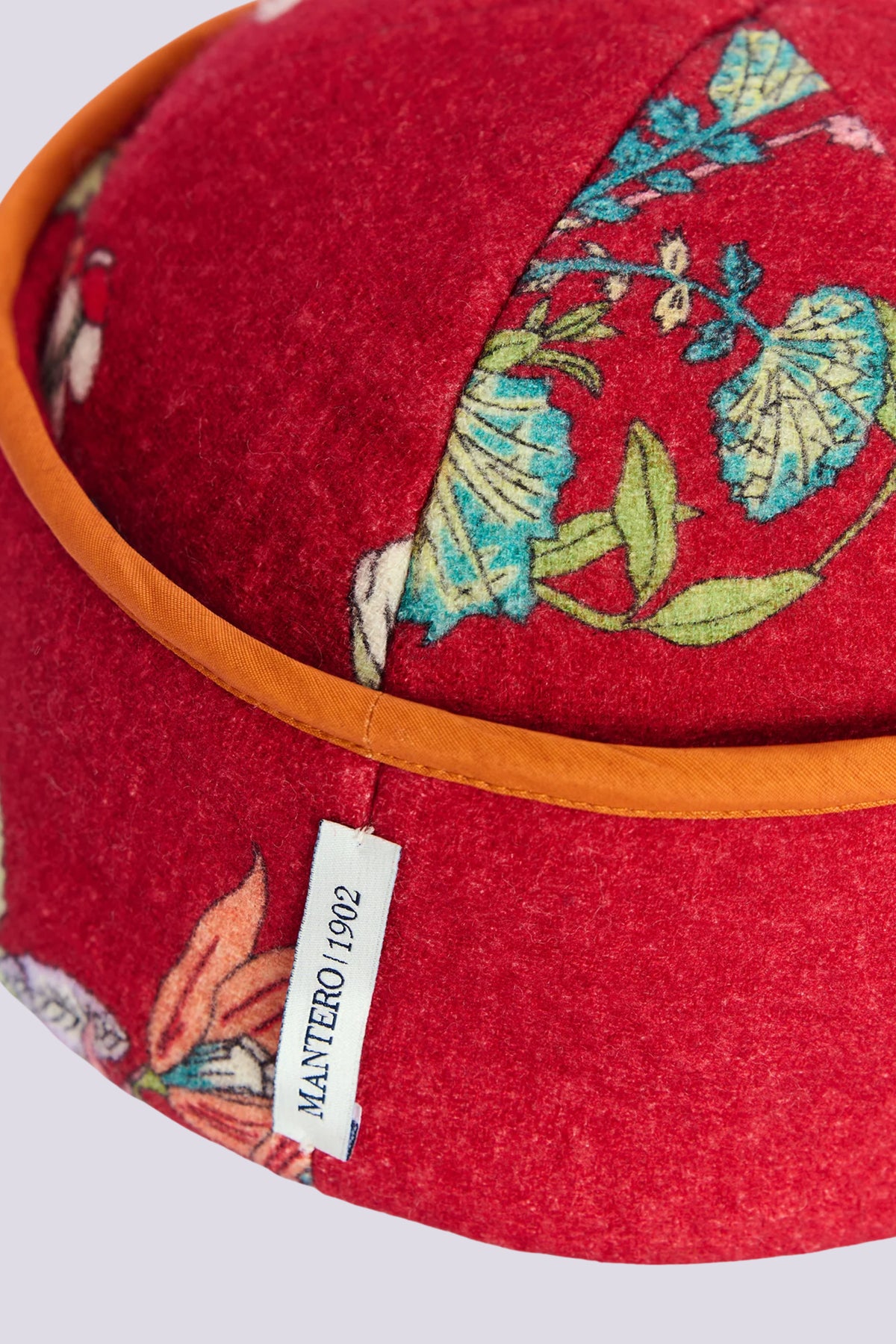 cappello a corona