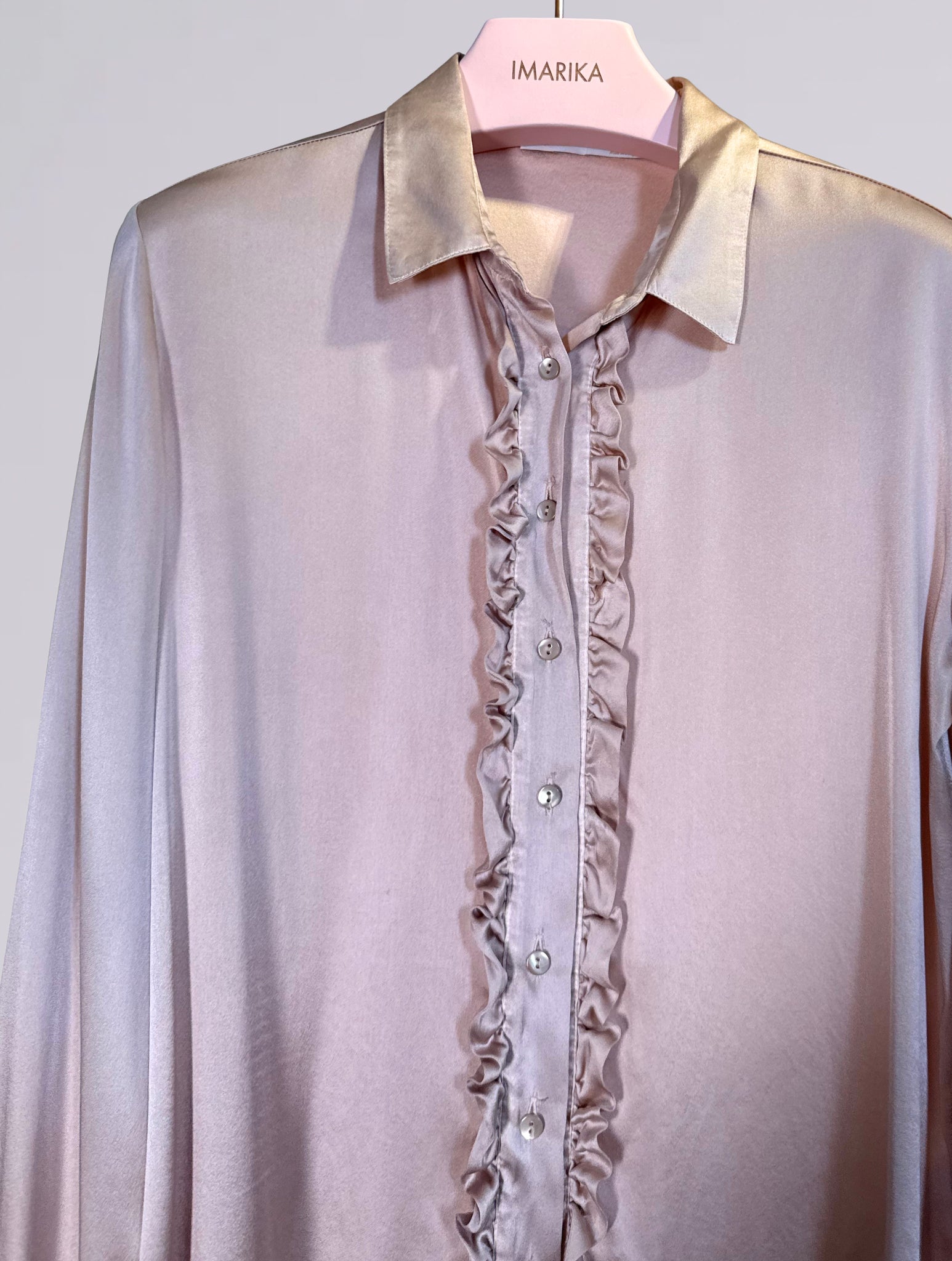 Camicia di seta beige