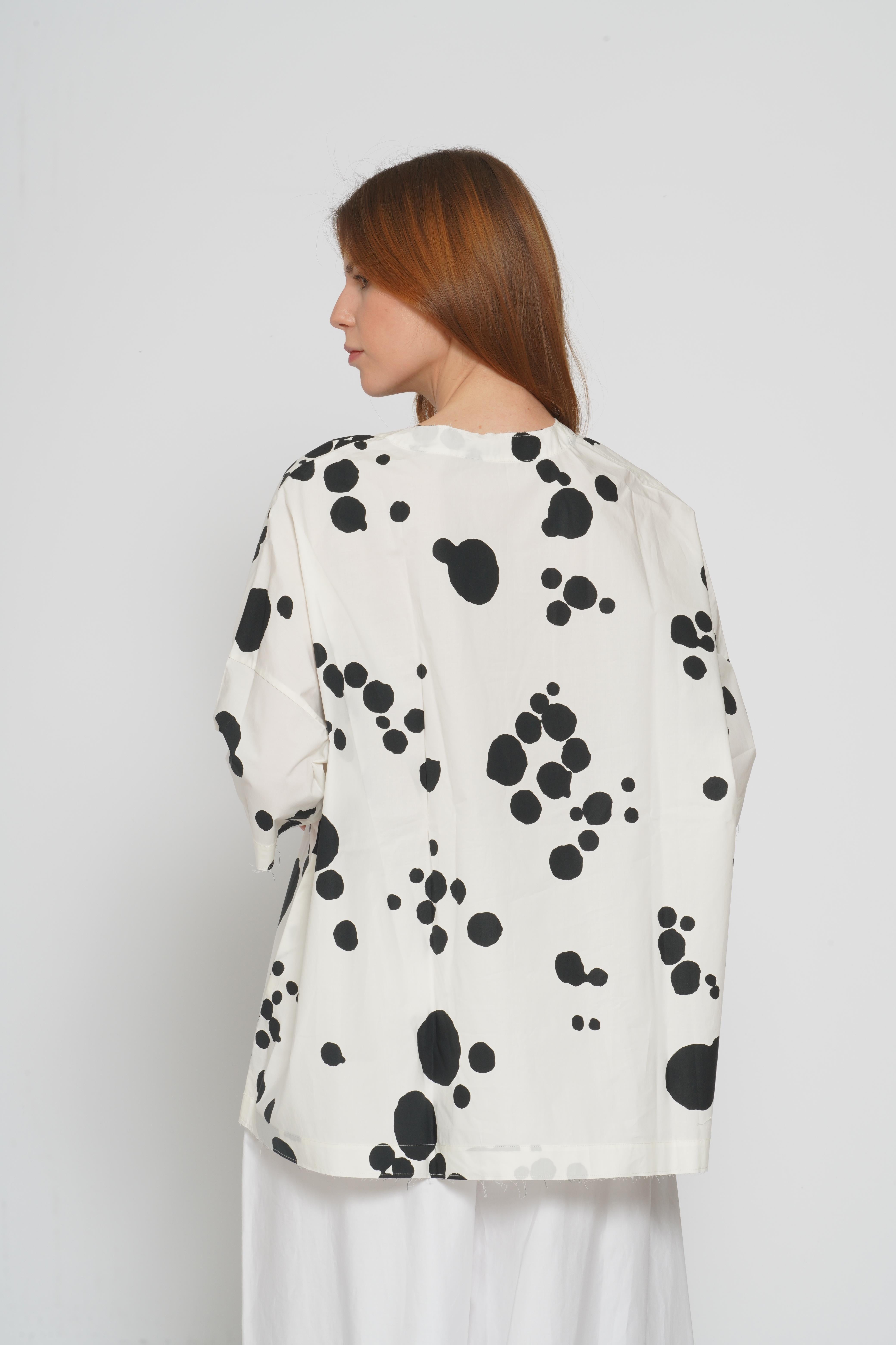 Blusa con fantasia