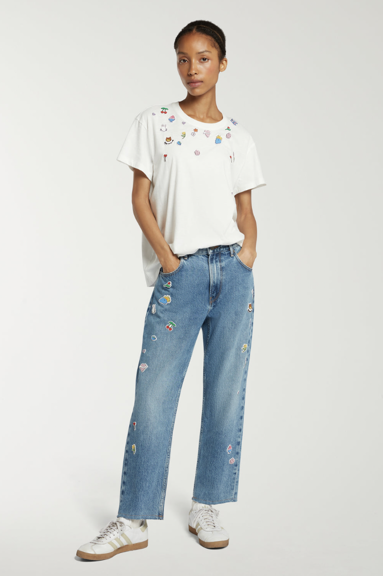 jeans con applicazioni