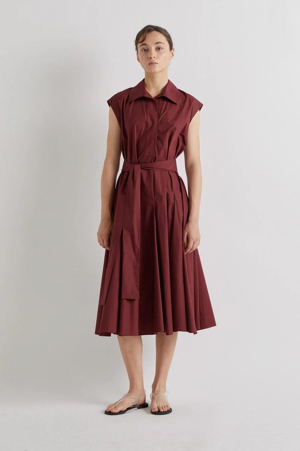 Abito smanicato bordeaux