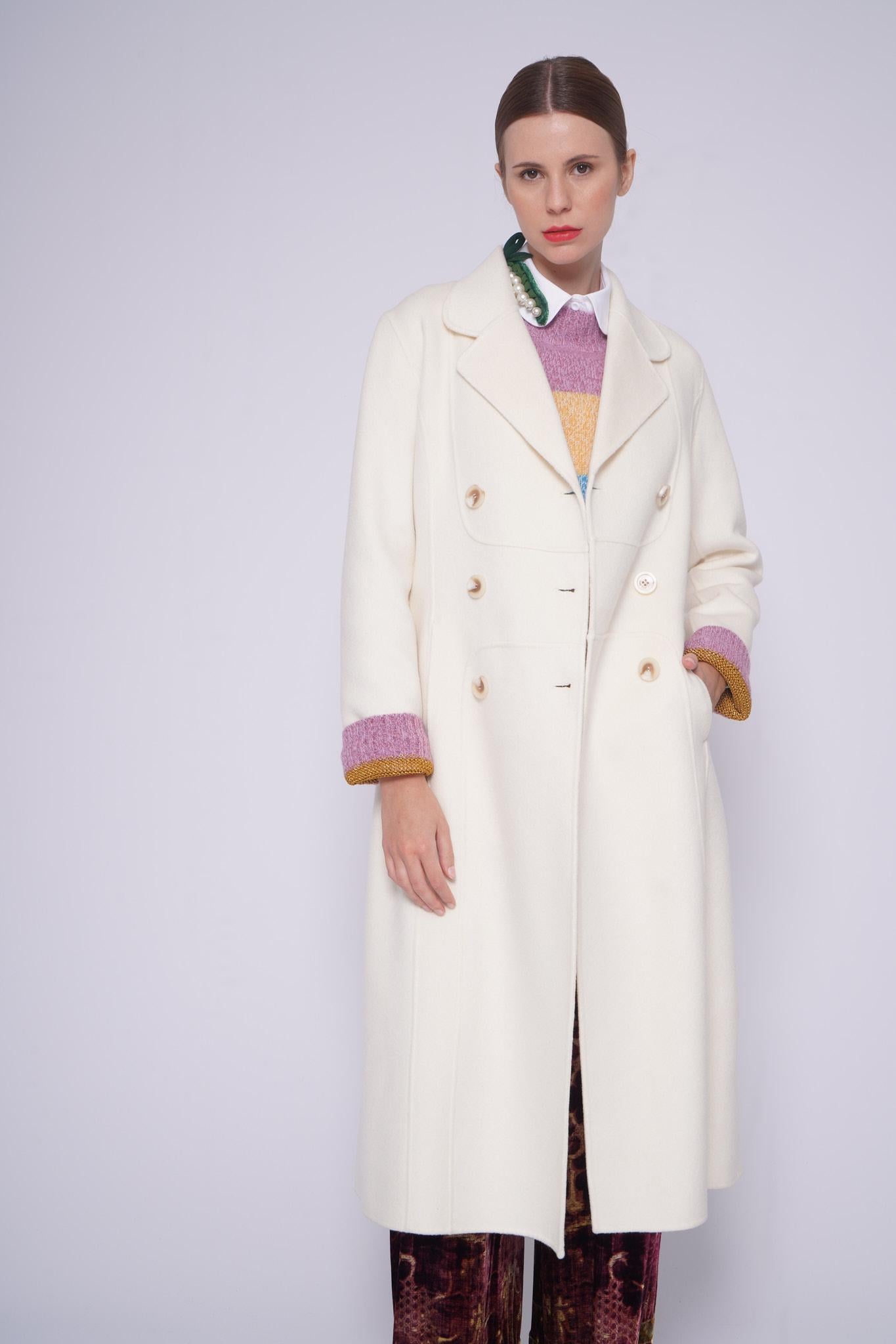 Cappotto bianco OC-501DREDINGOTE LATTE ONE CUT