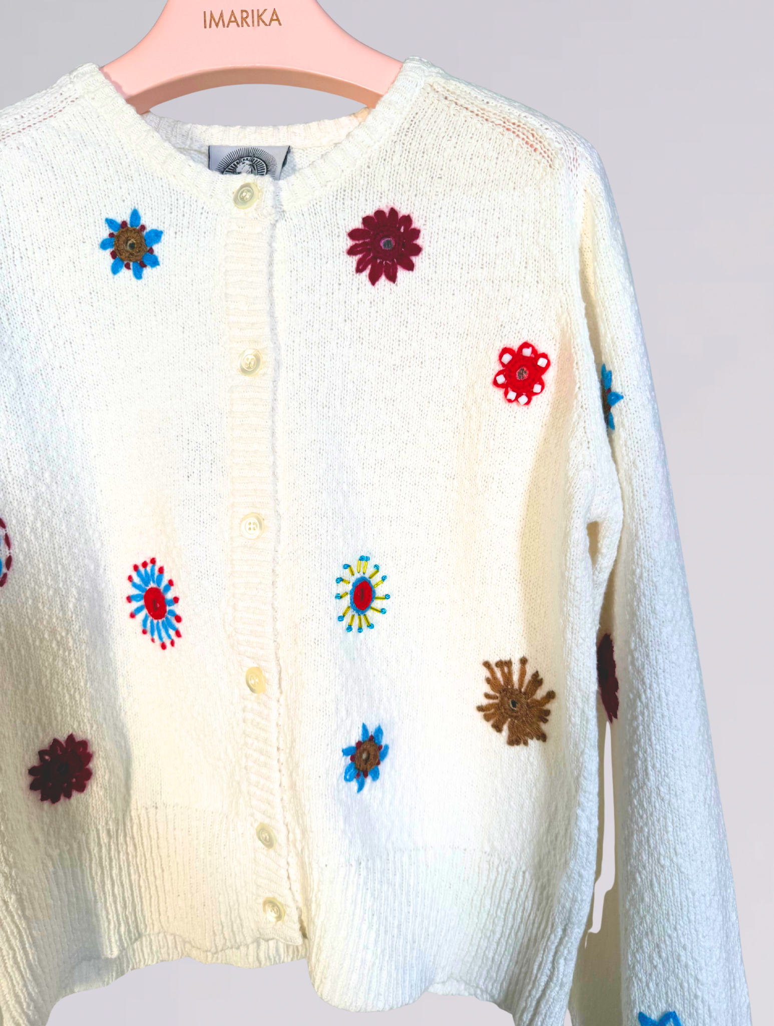 Cardigan bianco con ricami