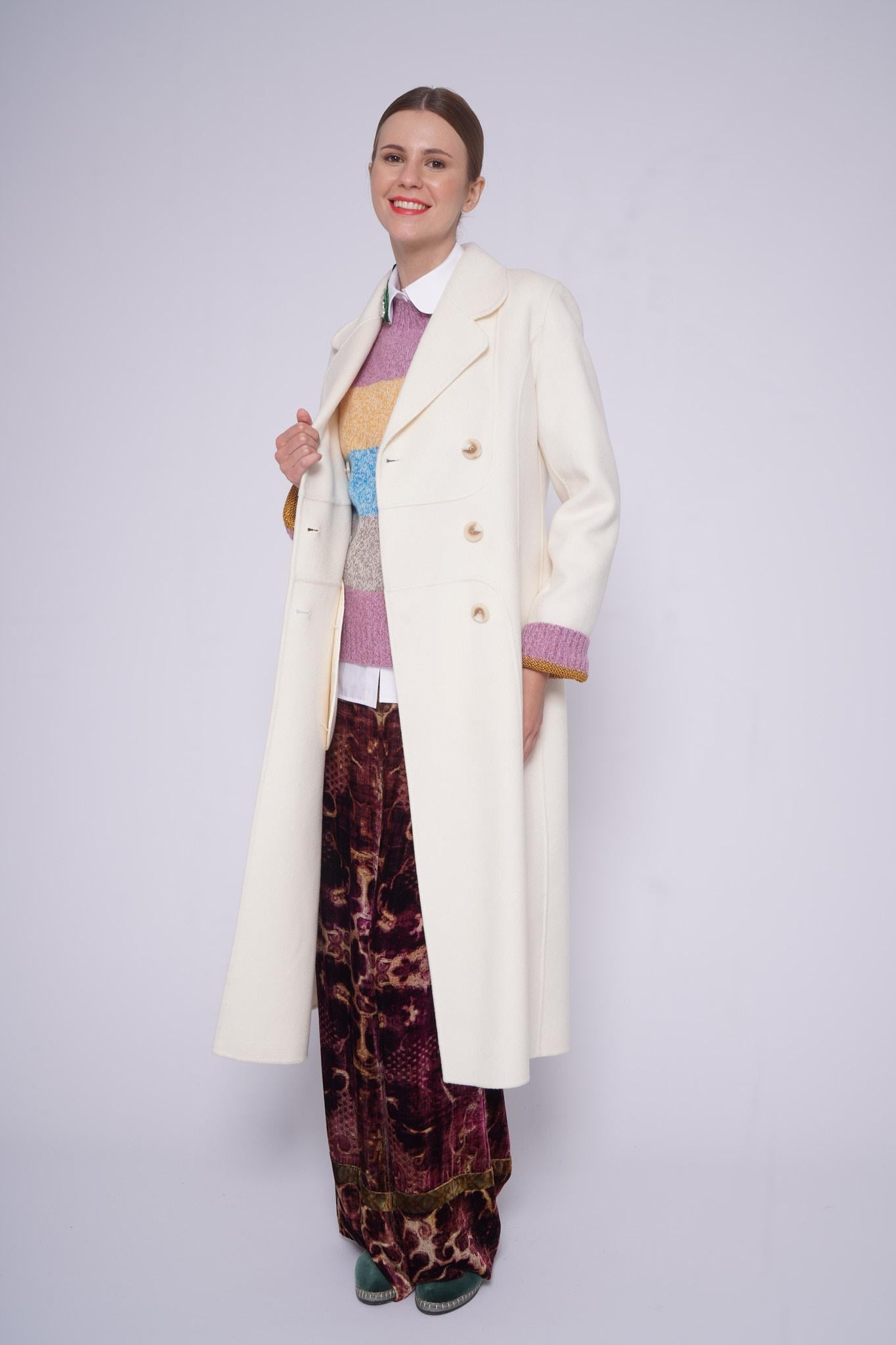 Cappotto bianco OC-501DREDINGOTE LATTE ONE CUT