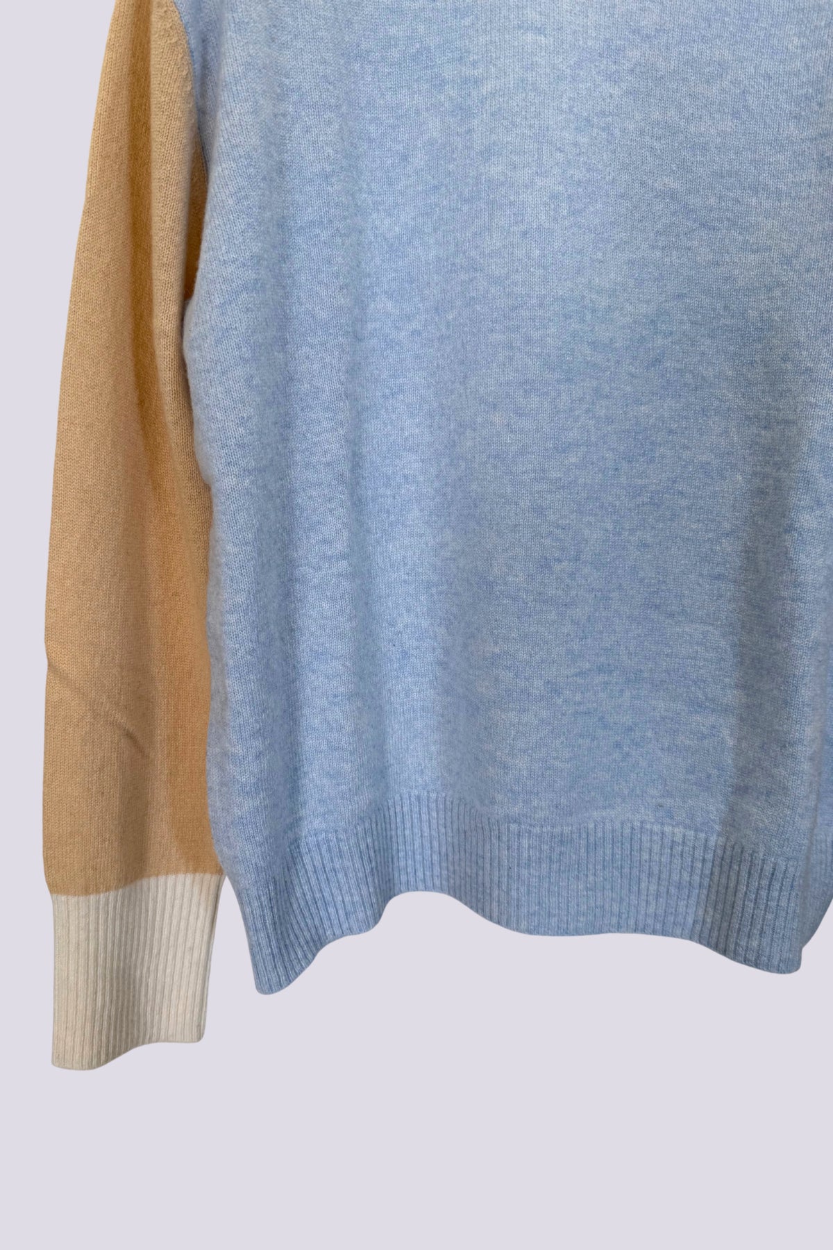 Maglione azzurro 