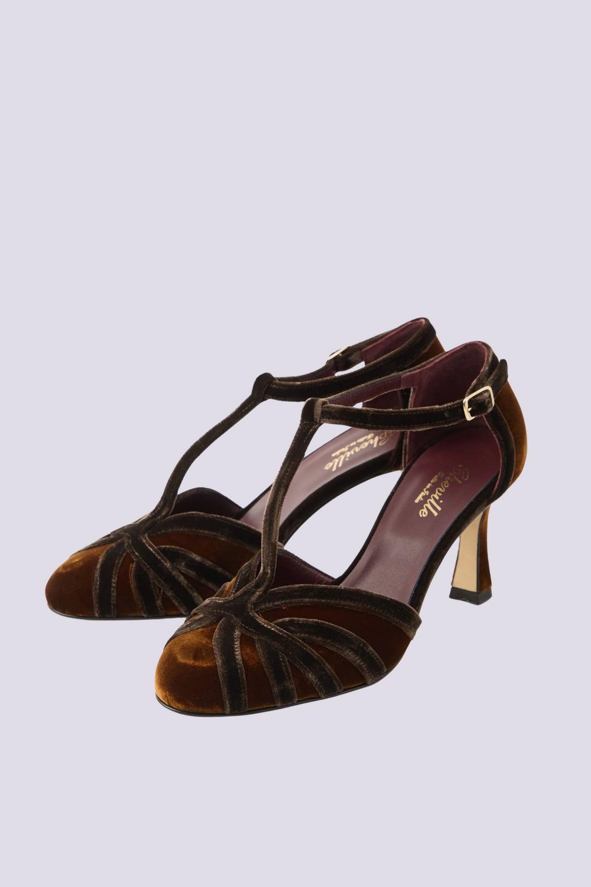 Scarpa con tacco marrone 