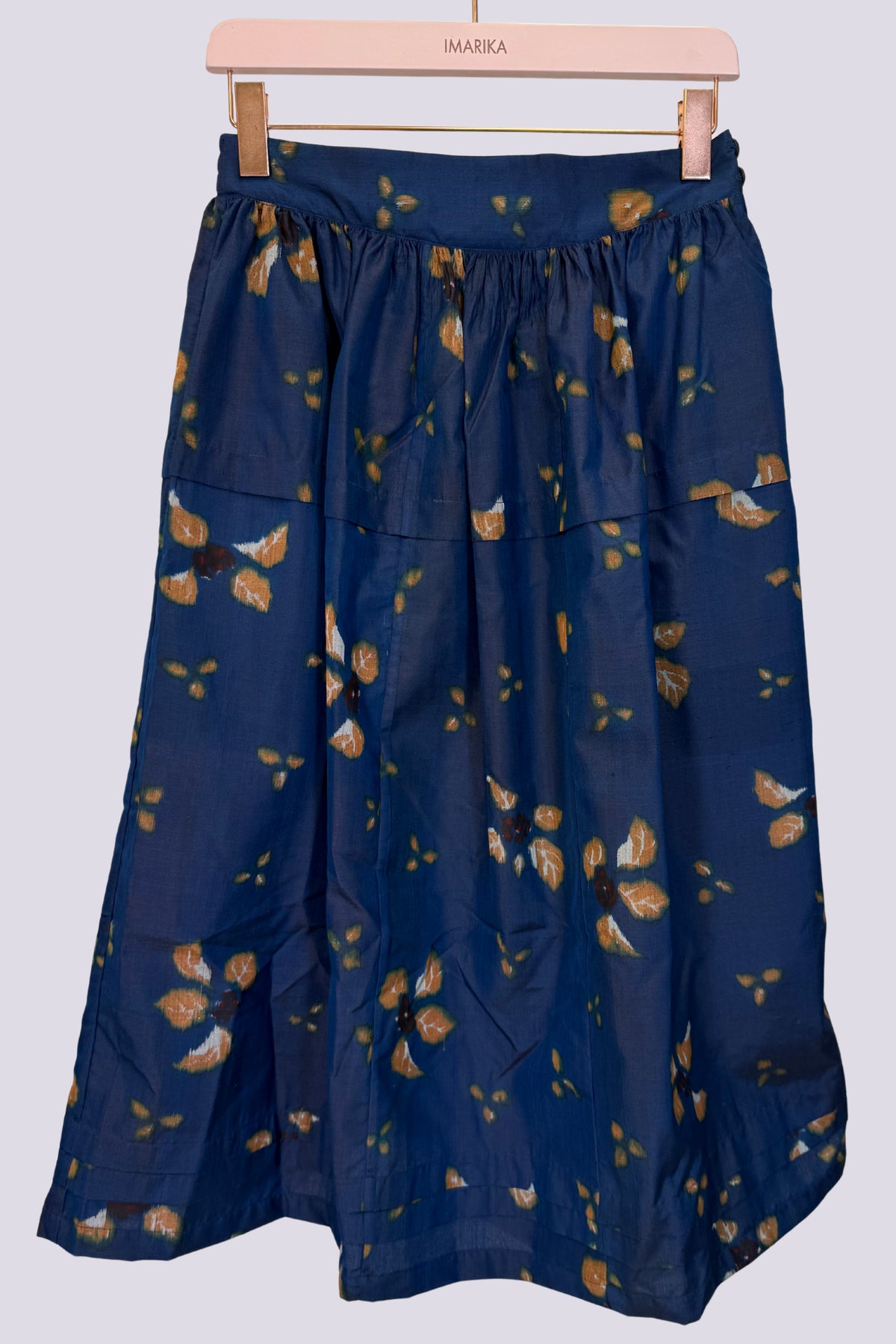 Gonna in seta blu con fantasia 