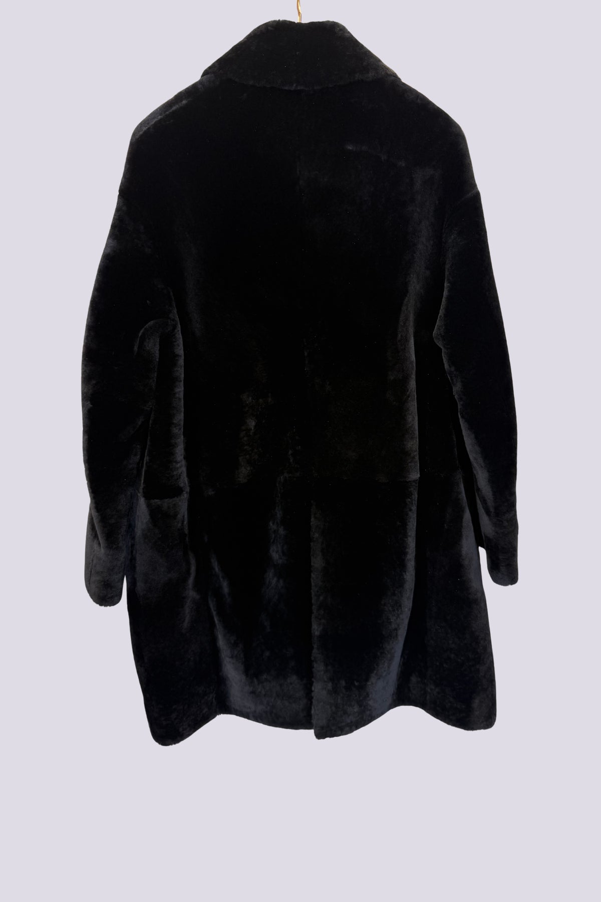 Cappotto in pelo nero 