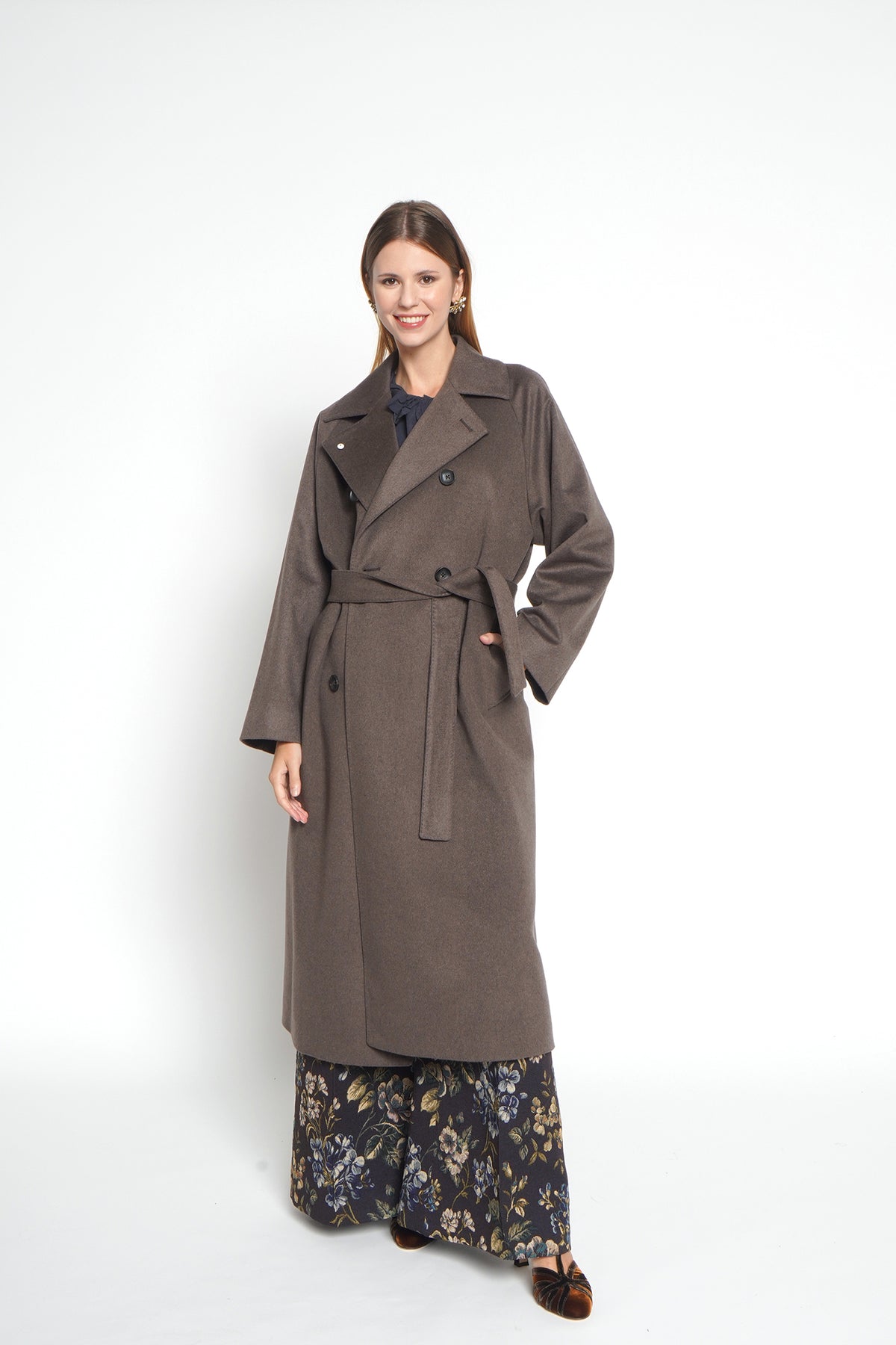 Cappotto doppiopetto taupe 