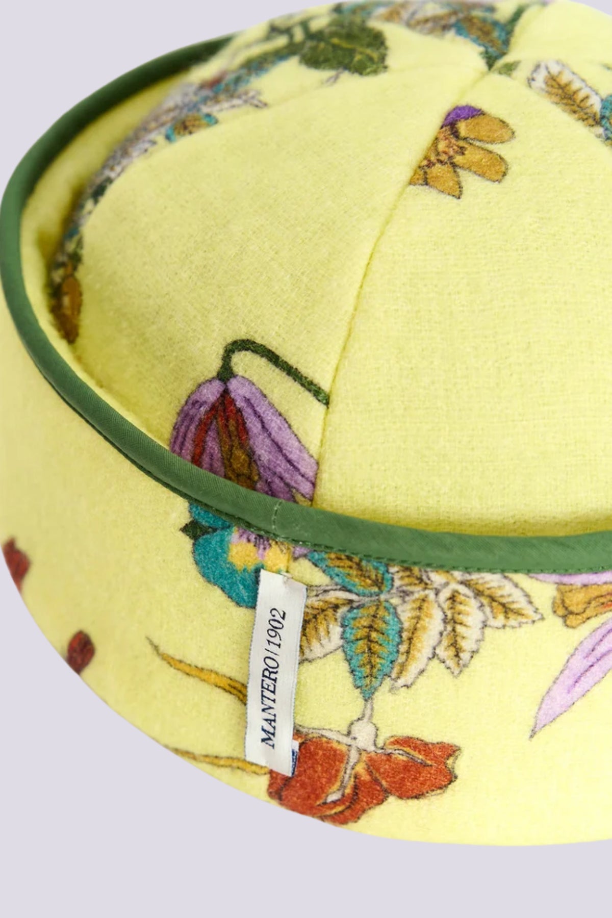 cappello a corona 