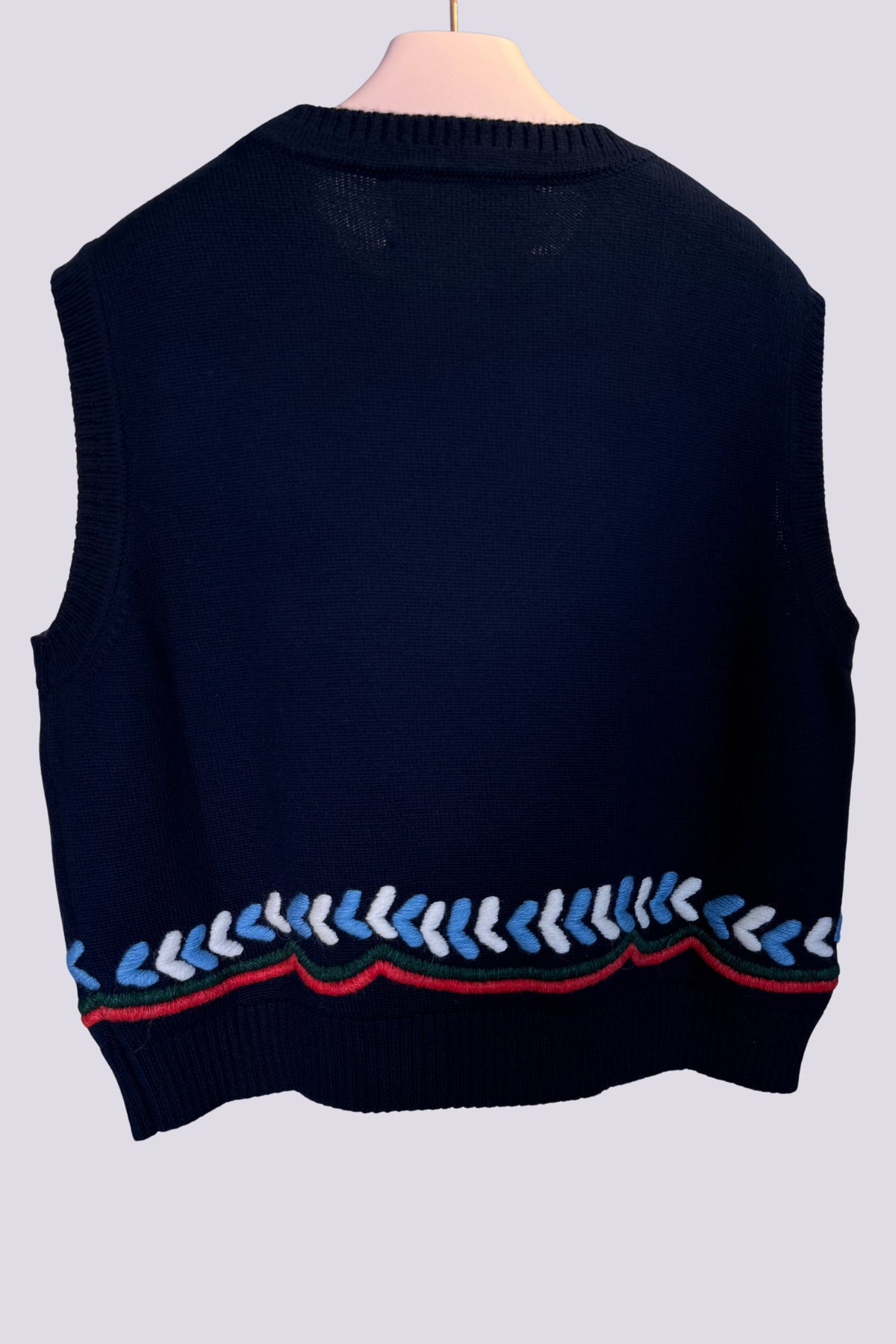 Gilet con ricamo 