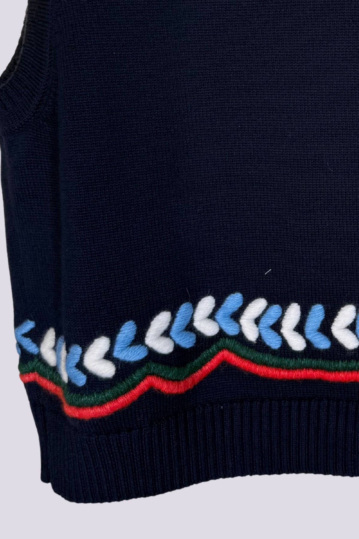 Gilet con ricamo 