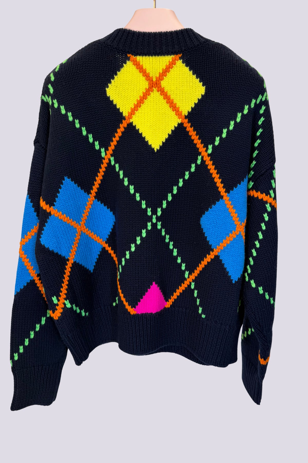 Maglione a rombi colorati 