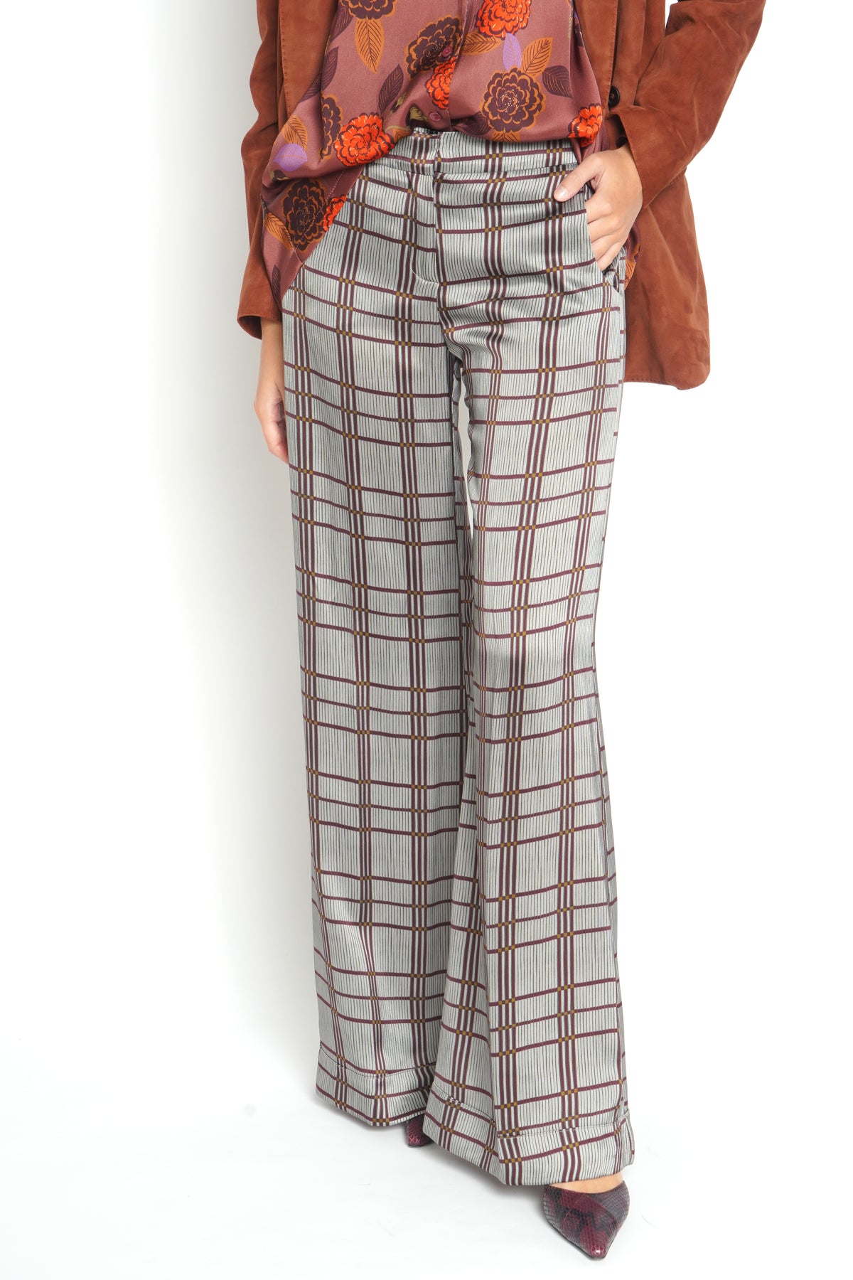 Pantaloni in seta grigio 