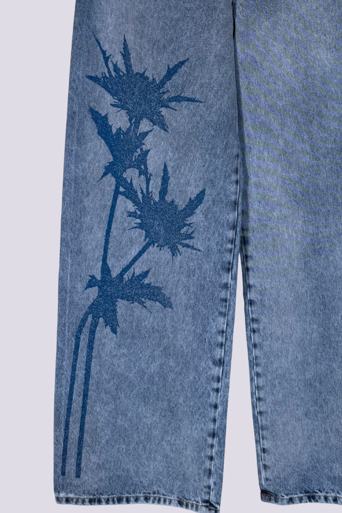 jeans con fiore 