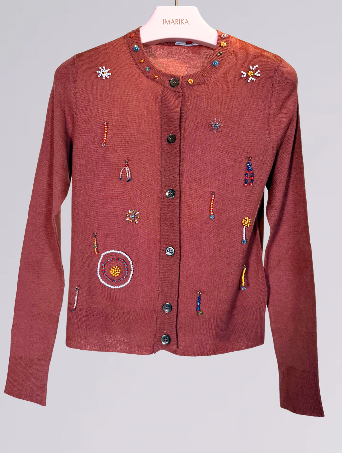 Cardigan con ricami 