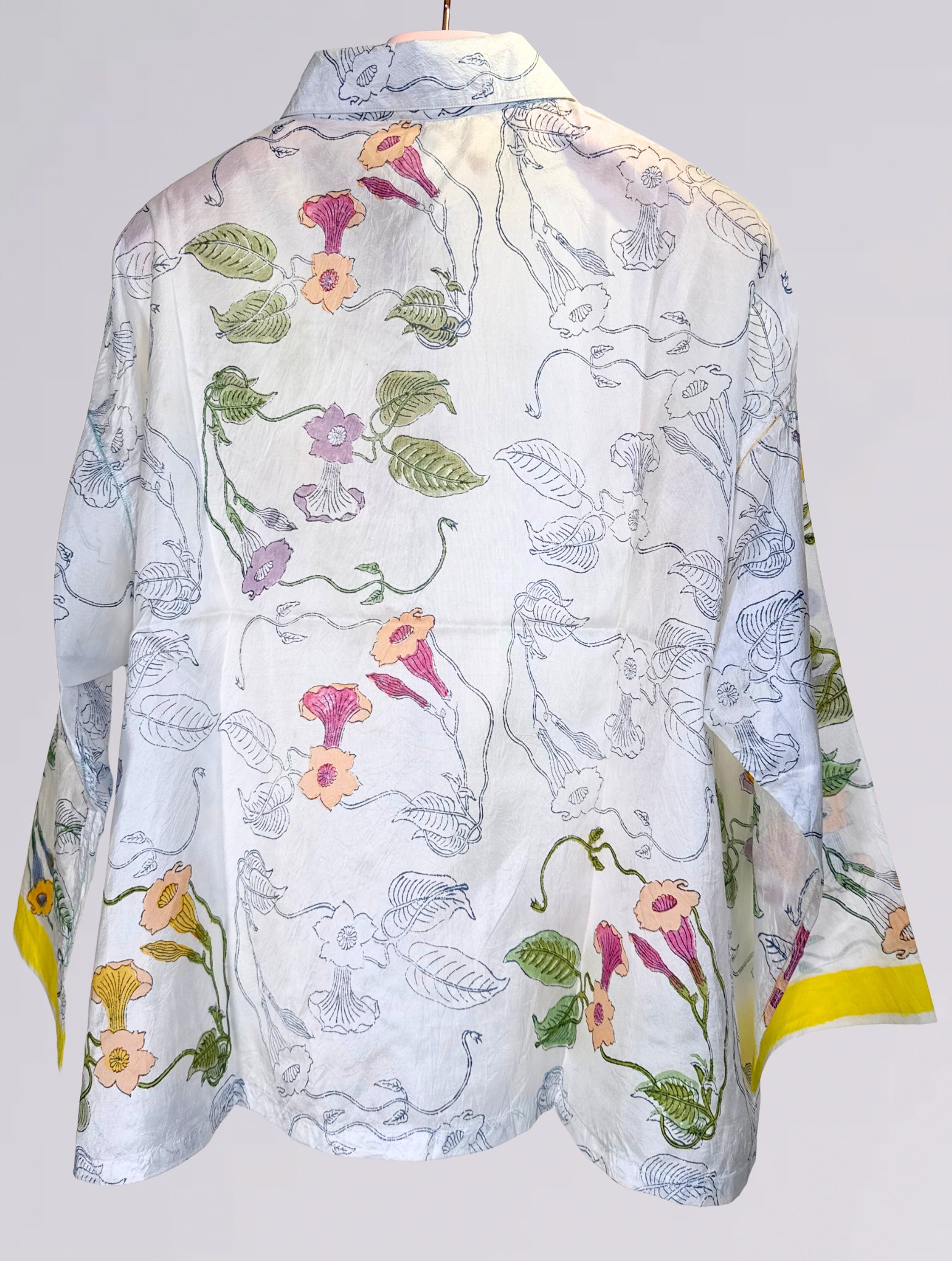 Camicia a fiori 