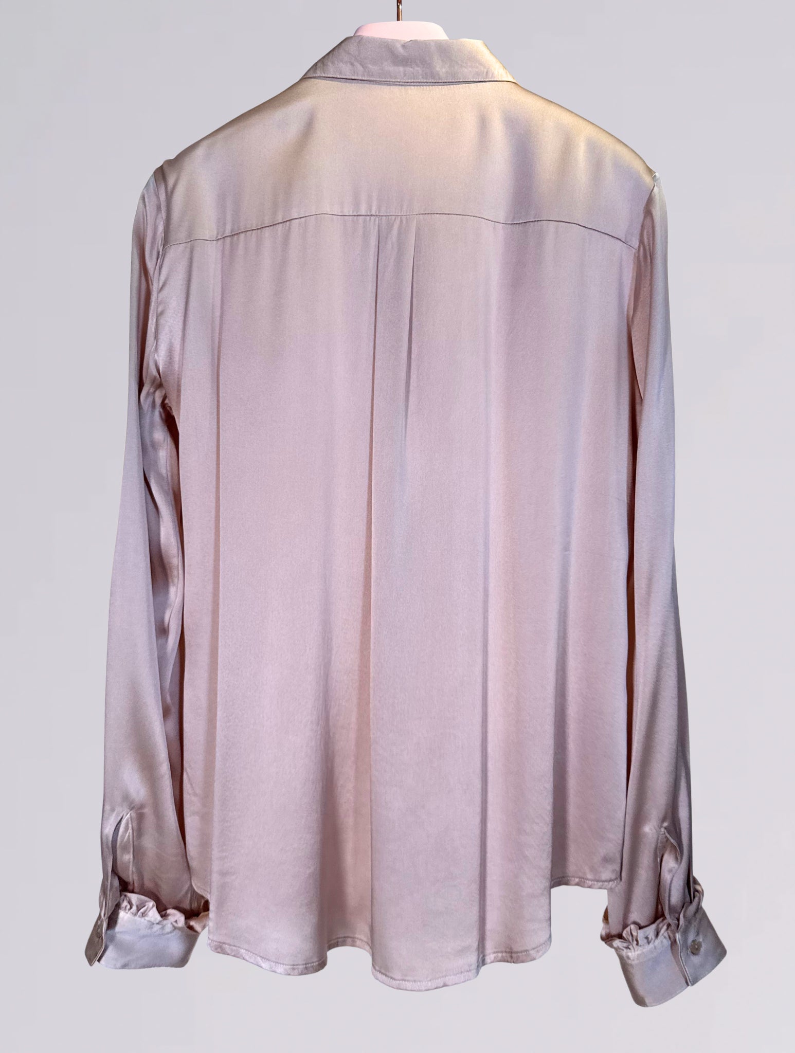 Camicia di seta beige 