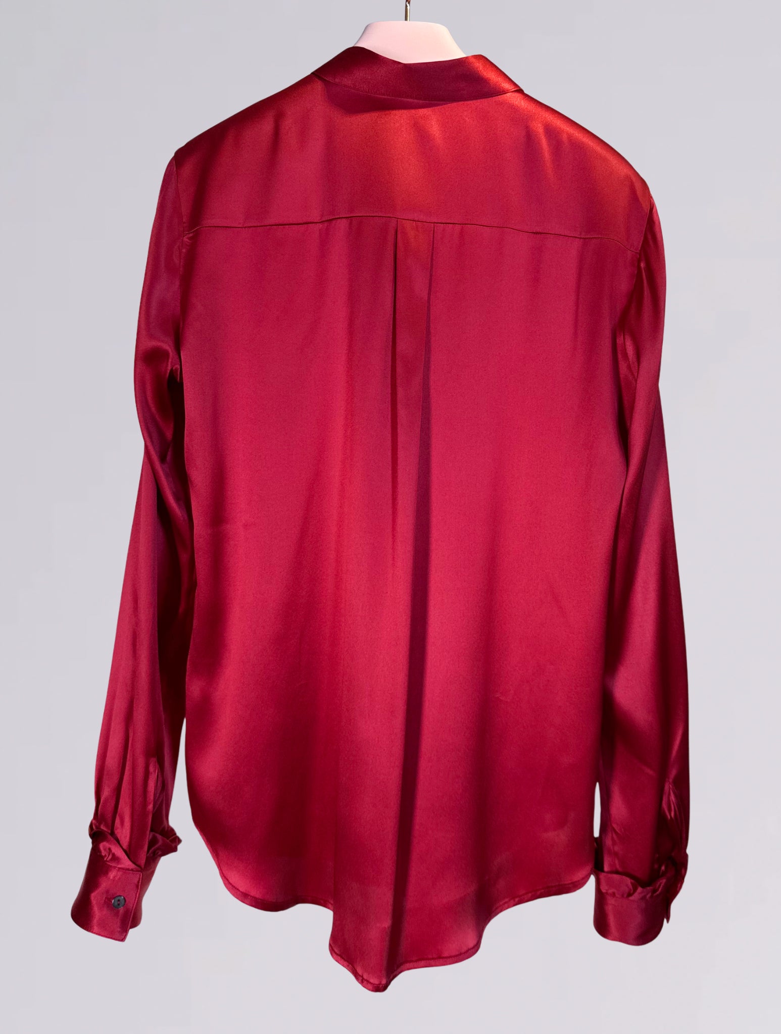 Camicia di seta  rossa 