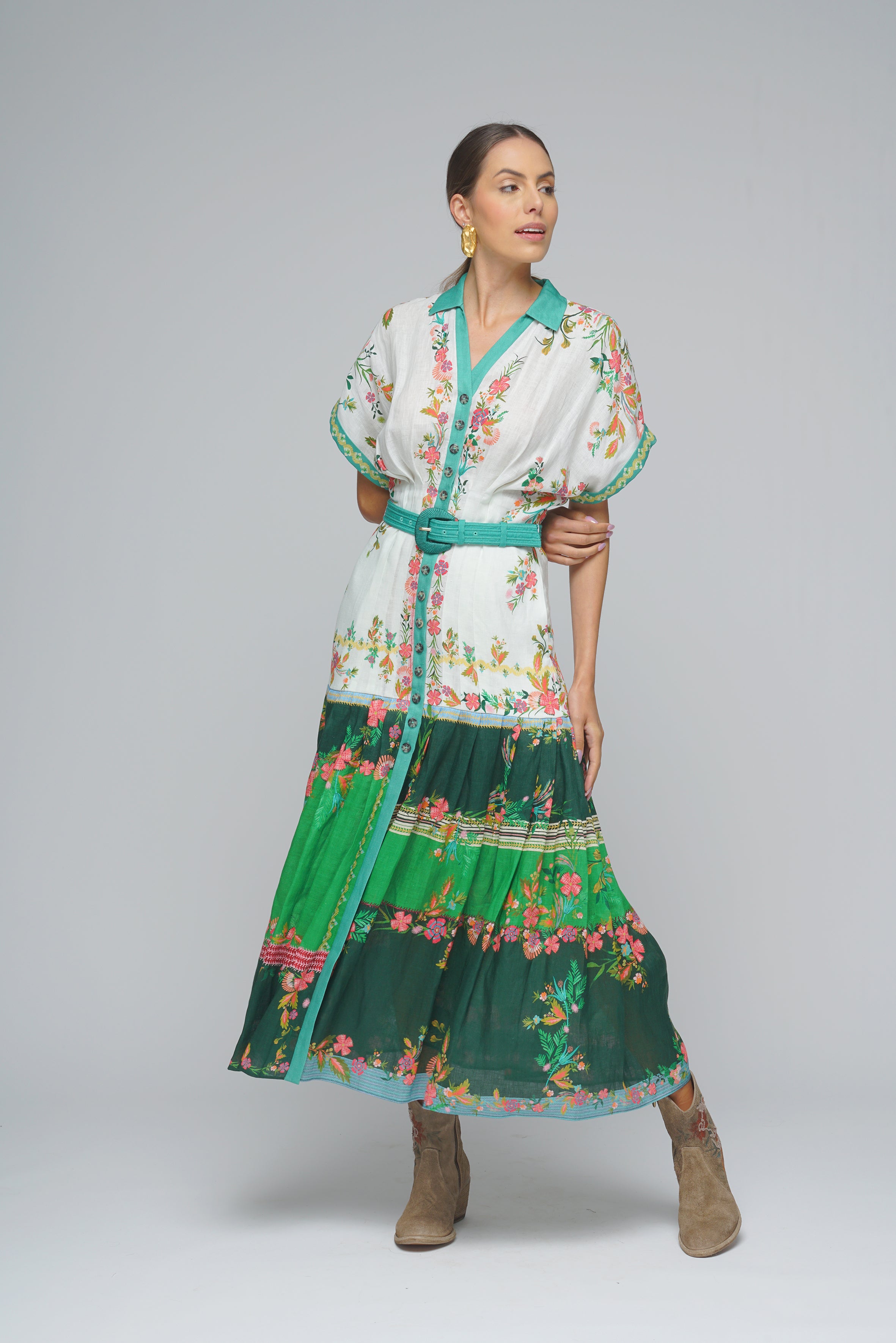 ABITO RIYA VERDE SALONI
