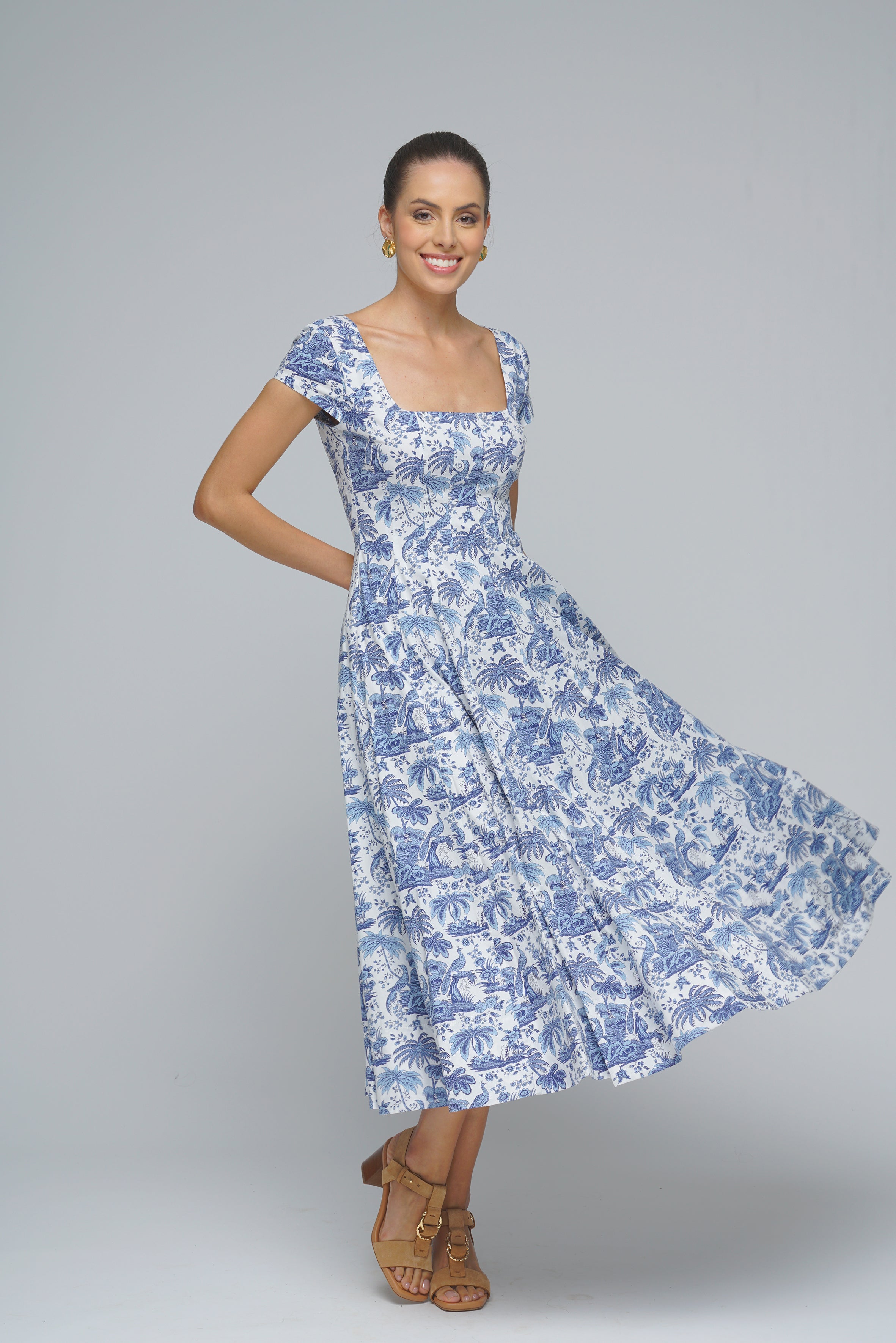 ABITO WELLS FIORI AZZURRO SHORT SLEEVE