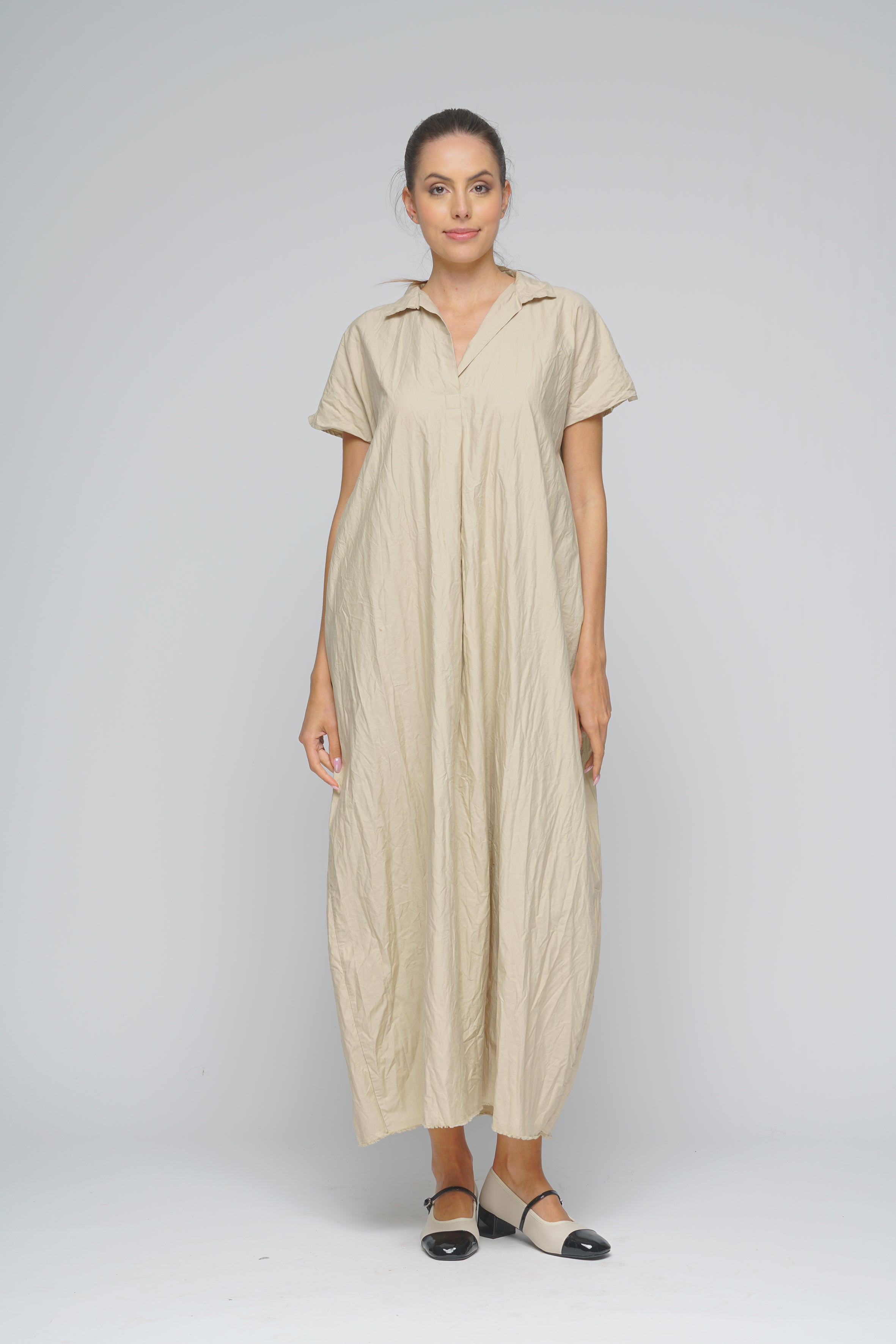 ABITO BEIGE DANIELA GREGIS