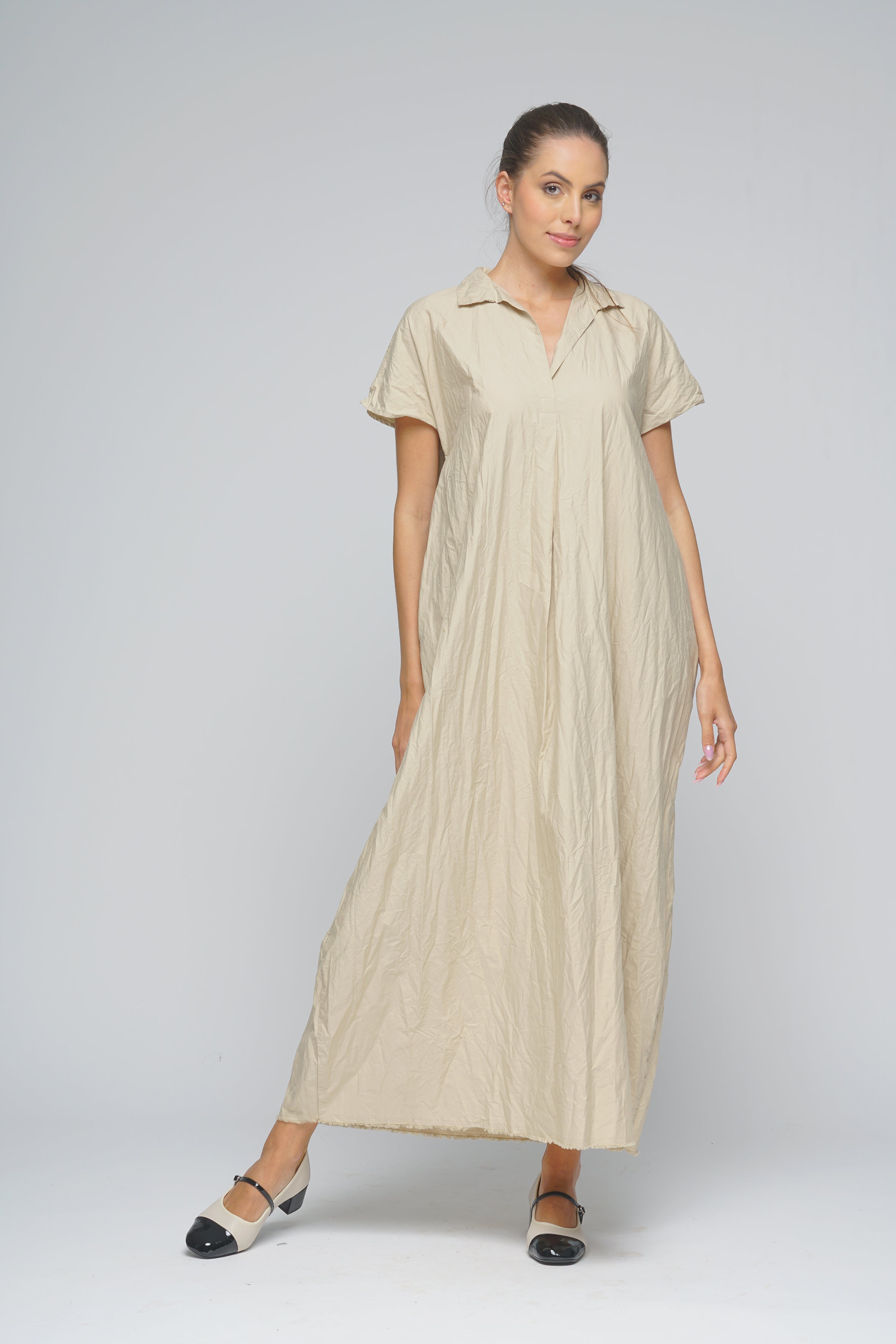 ABITO BEIGE DANIELA GREGIS