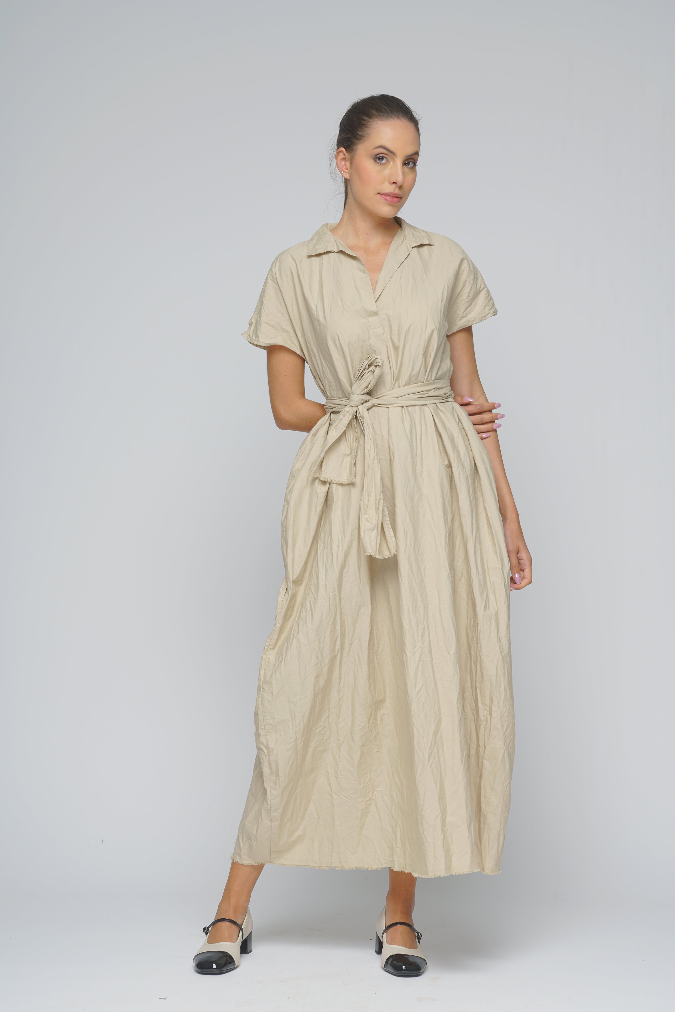 ABITO BEIGE DANIELA GREGIS