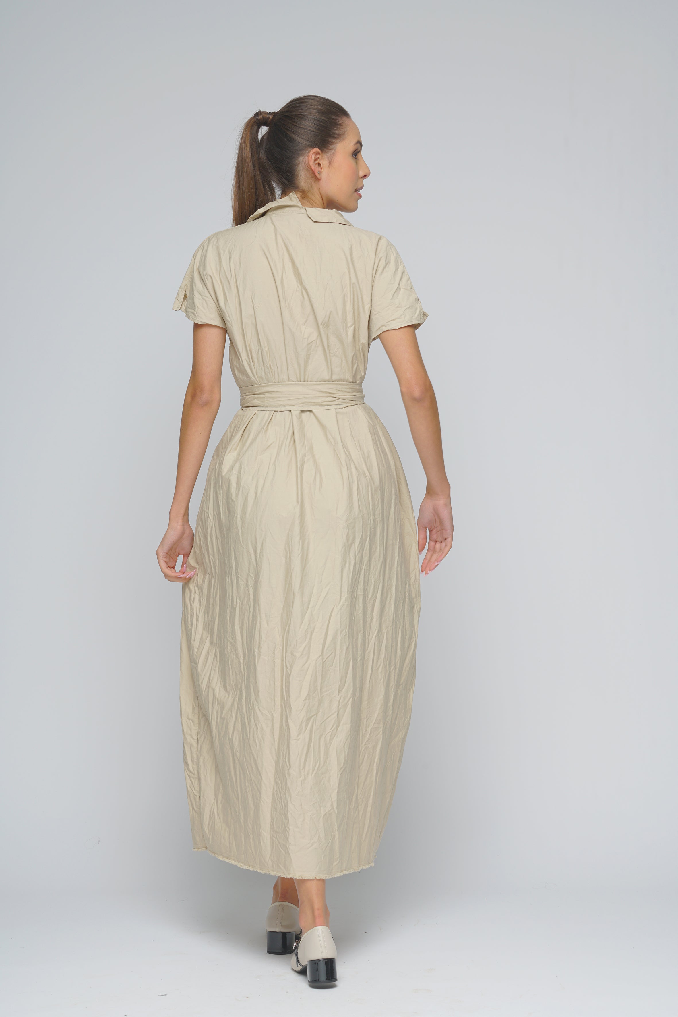 ABITO BEIGE DANIELA GREGIS