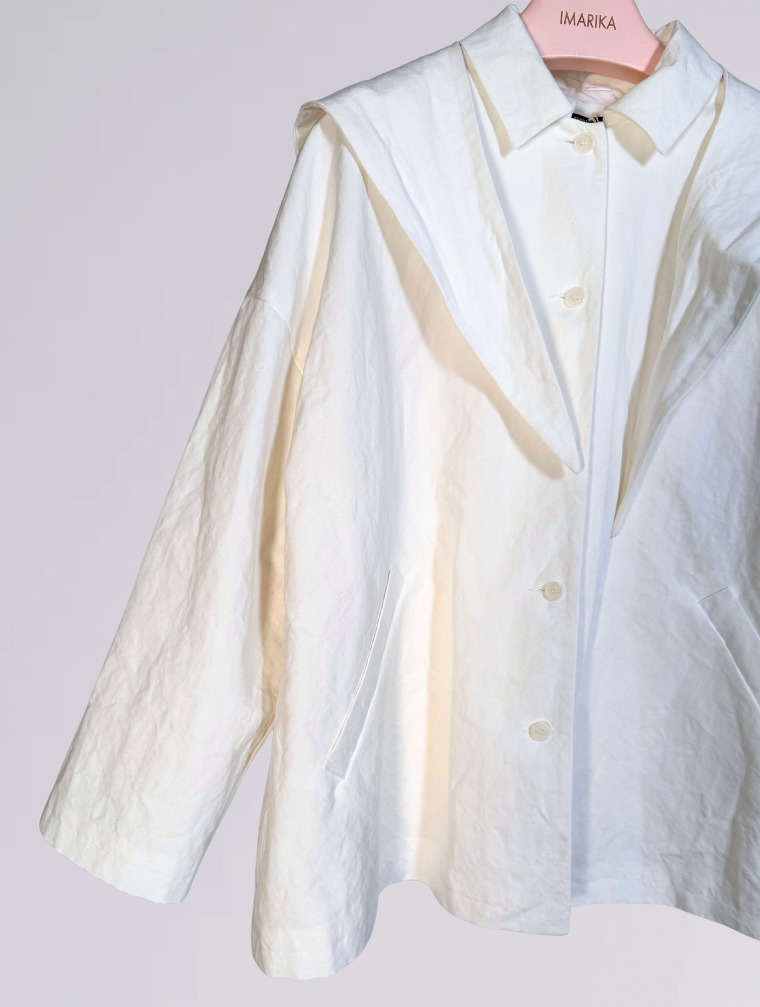 GIACCA CON CAPPUCCIO REMOVIBILE 