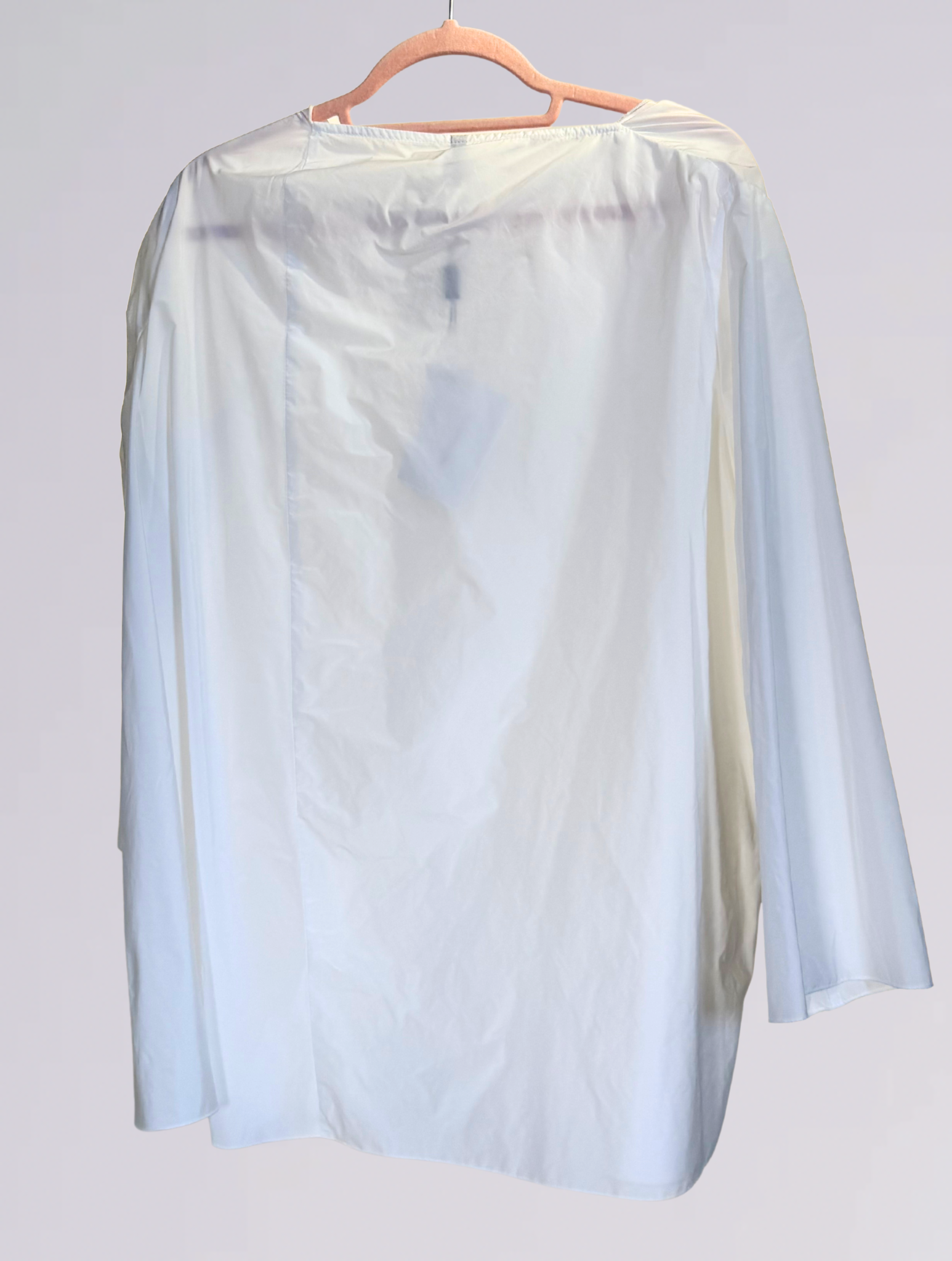 Camicia con fiore 