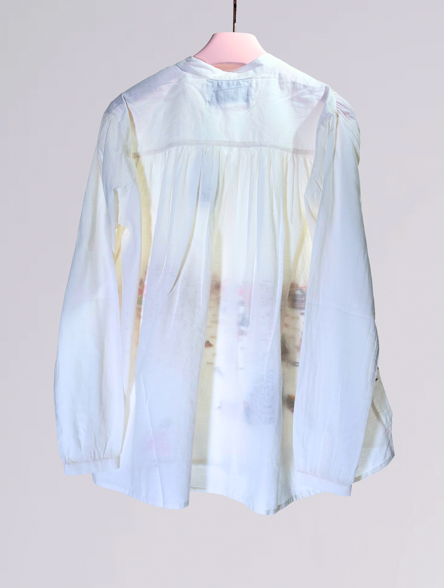 Camicia ricamata 