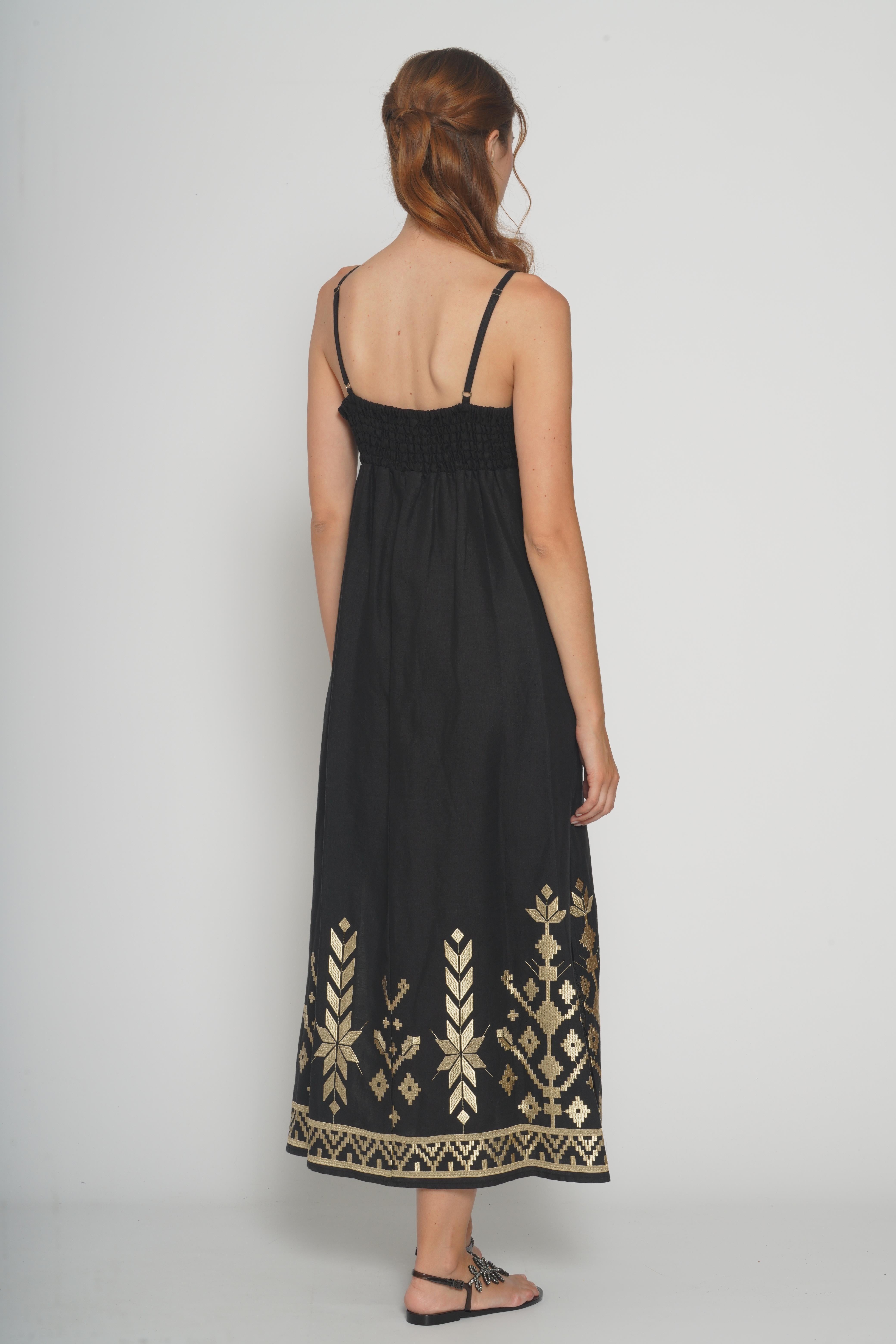 Abito con spalline nero 