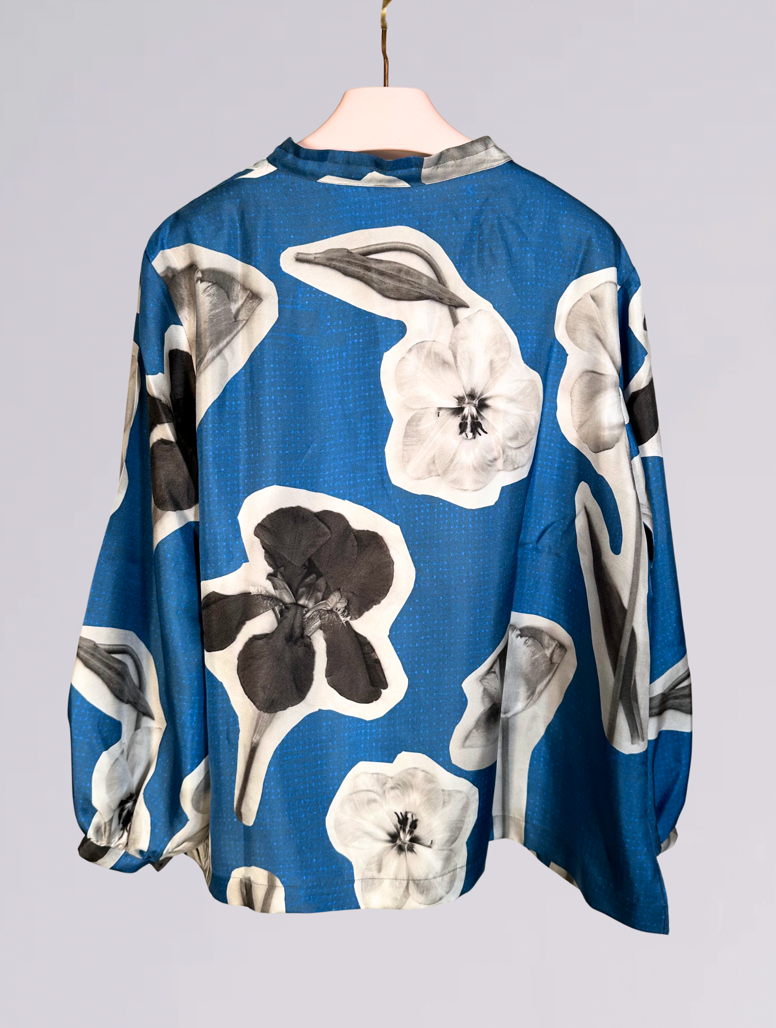 BLUSA DI SETA CON FIORI 