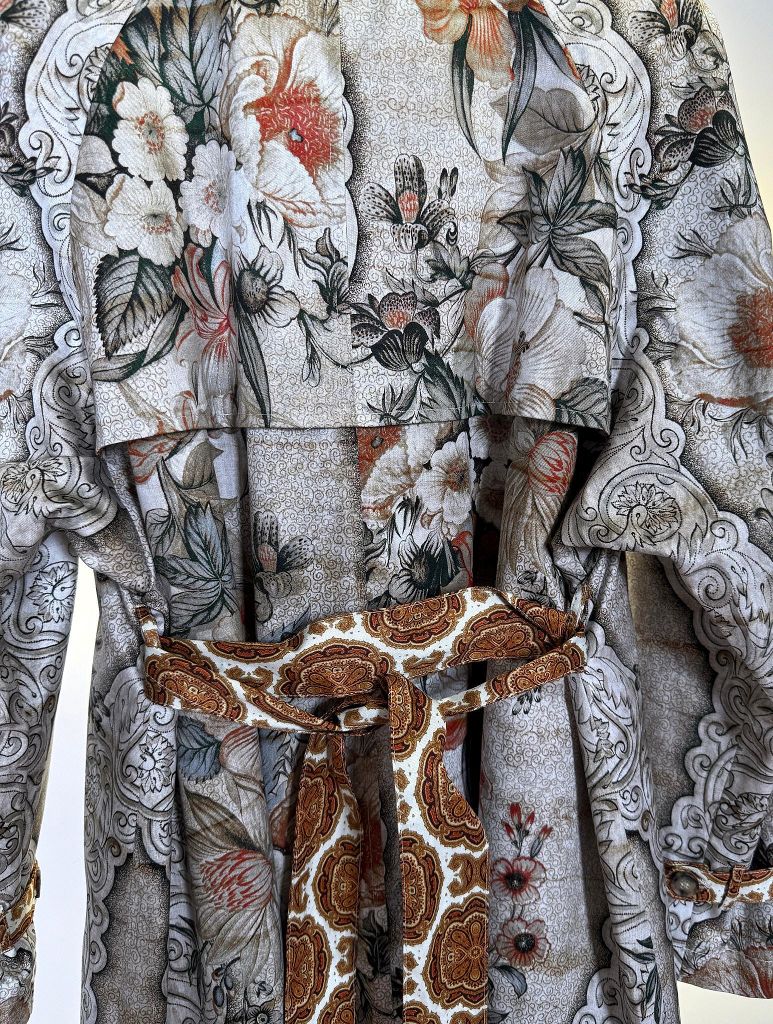 Trench fantasia 516587FIORI GRIGIO Pierre-Louis Mascia