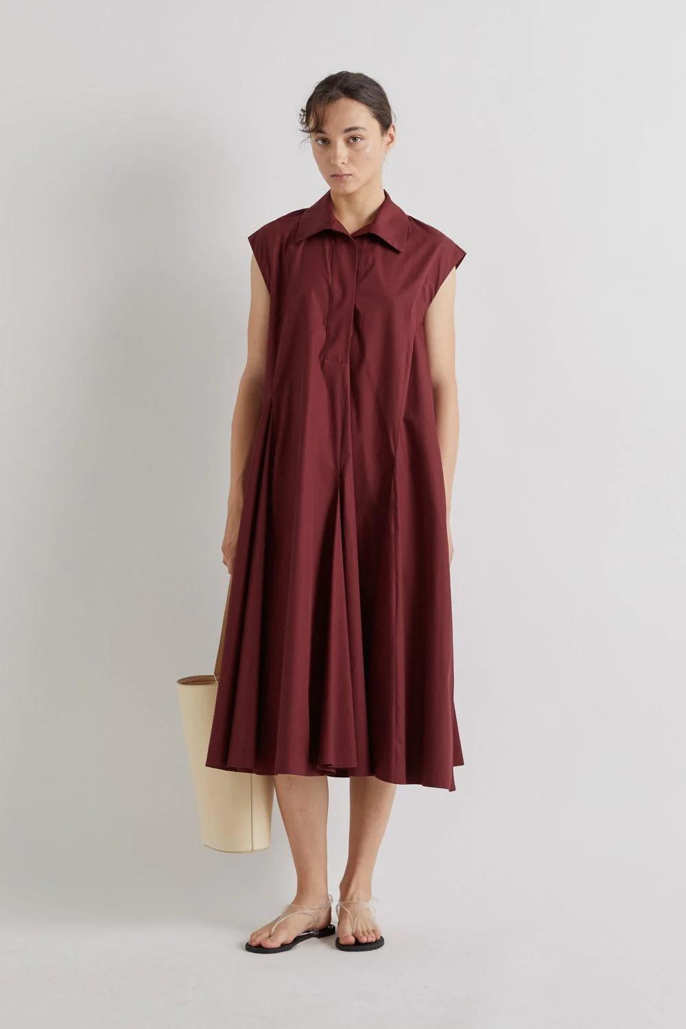 Abito smanicato bordeaux 